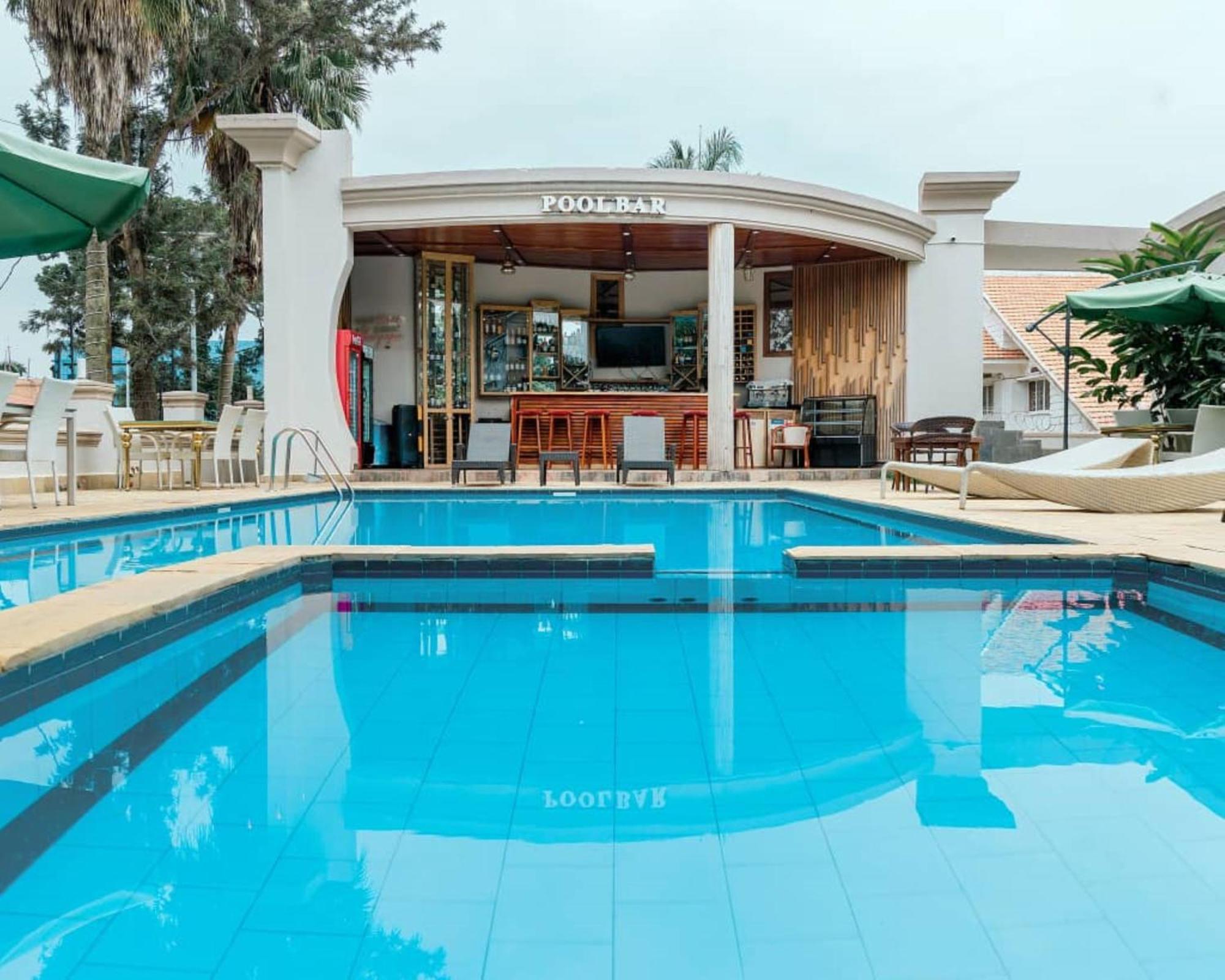 Grik Hotel - Entebbe Exterior photo