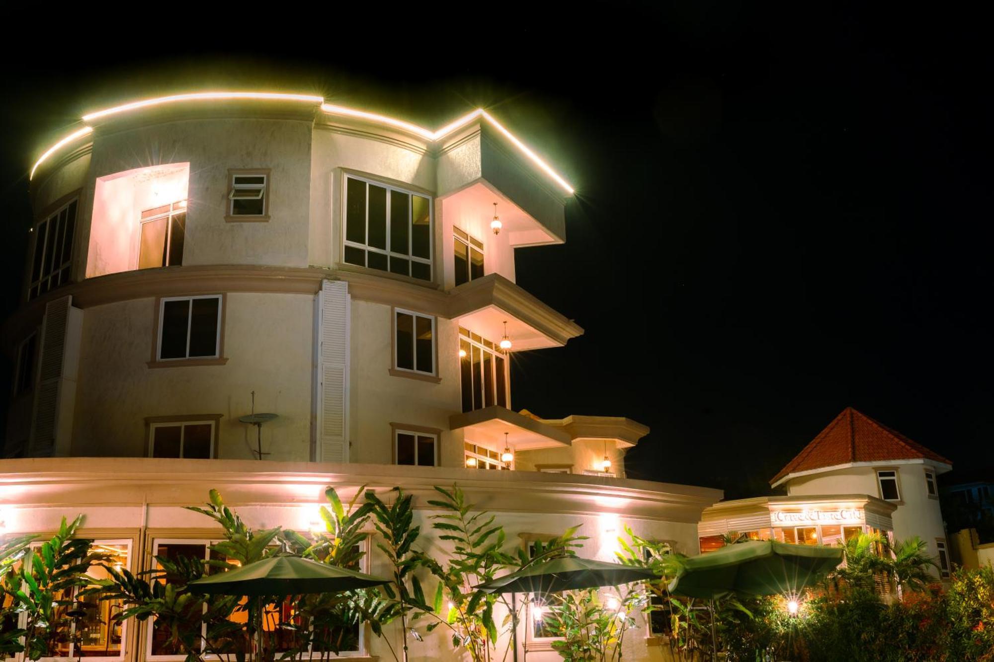 Grik Hotel - Entebbe Exterior photo